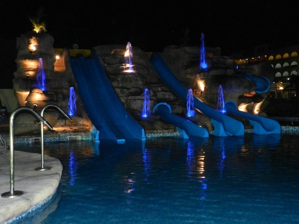 Mediterraneo Bay Hotel & Resort โรเกตัสเดมาร์ ภายนอก รูปภาพ