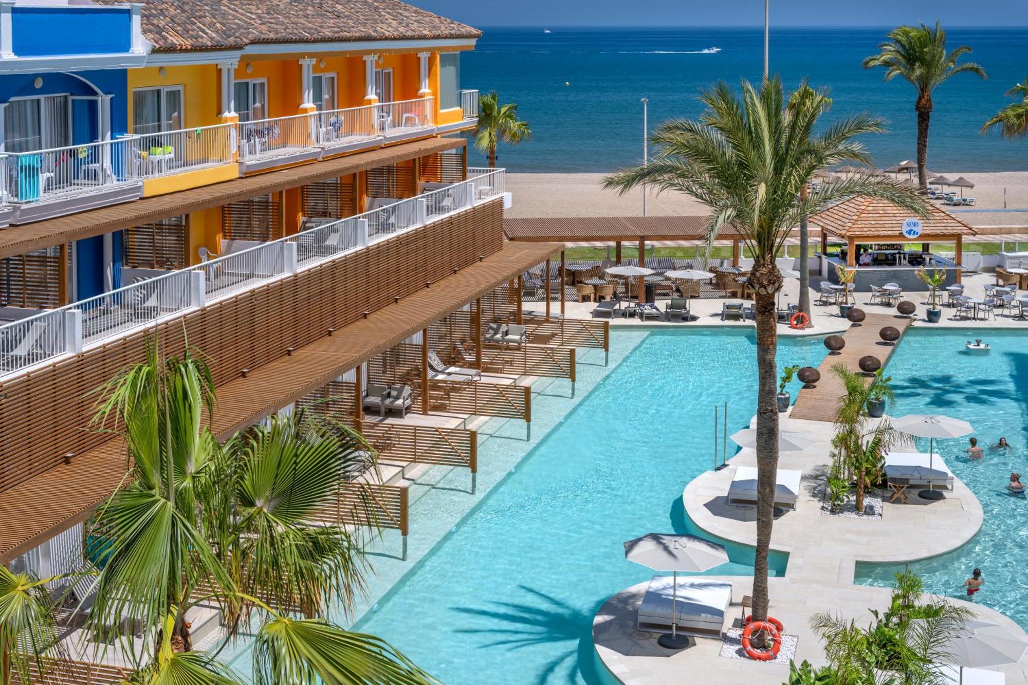 Mediterraneo Bay Hotel & Resort โรเกตัสเดมาร์ ภายนอก รูปภาพ