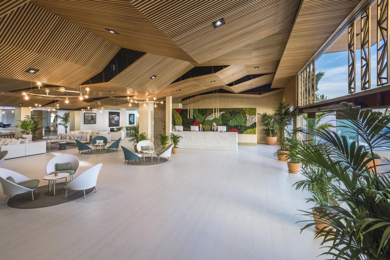 Mediterraneo Bay Hotel & Resort โรเกตัสเดมาร์ ภายนอก รูปภาพ